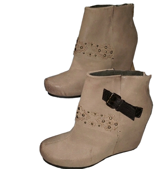 OTBT Shoes - ⭐NIB OTBT Robertson Desert Boots